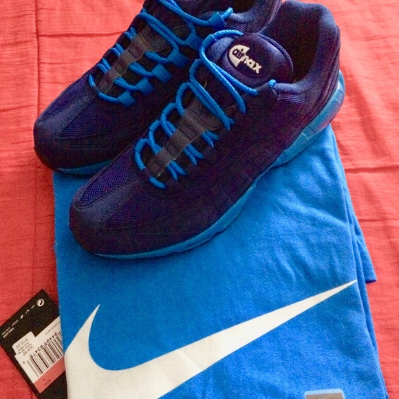 Air Max 95, Jesus Walks, CUSTOM Design, 2021 - Picture 6 of 16